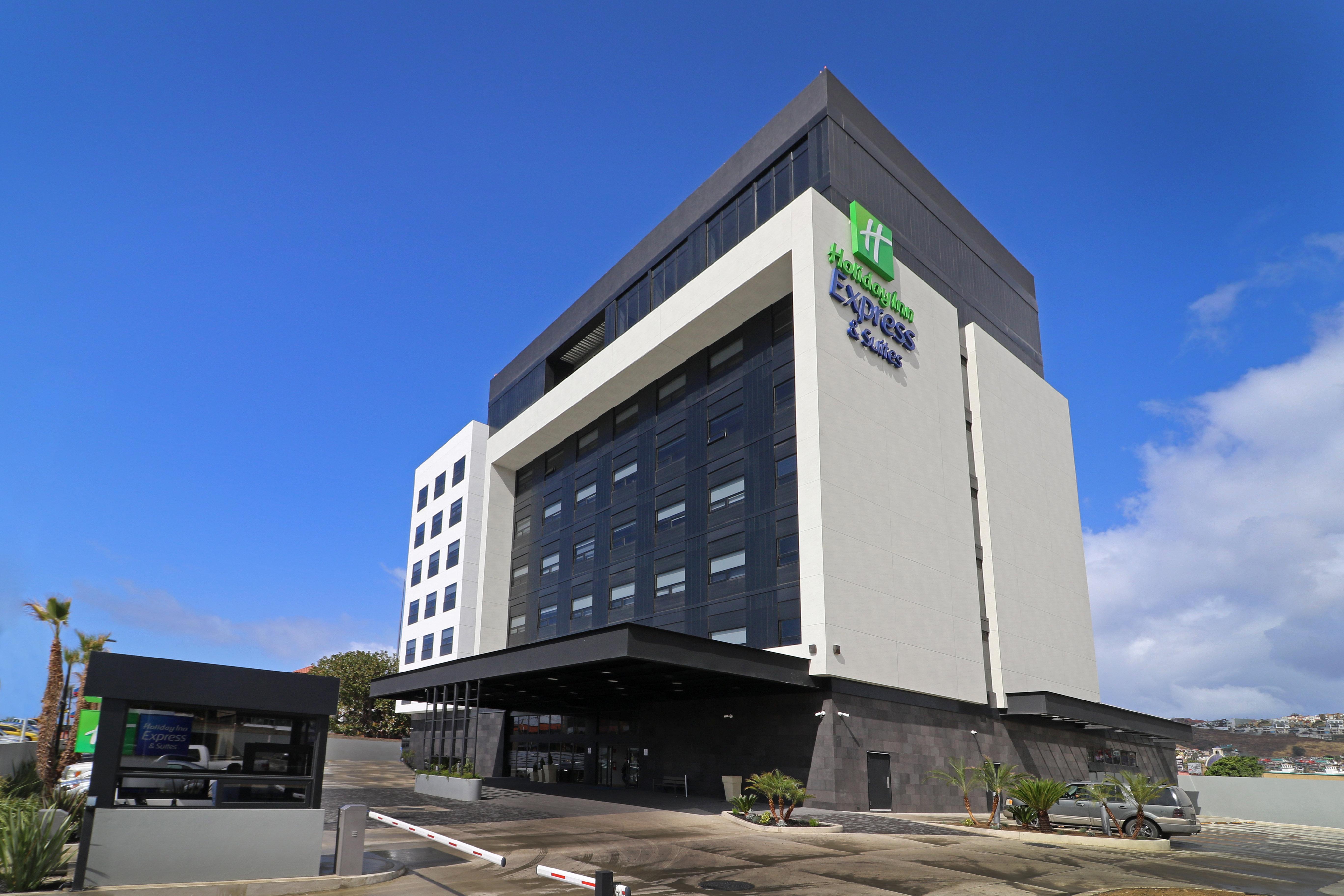 Holiday Inn Express & Suites - Ensenada Centro By Ihg Exterior photo