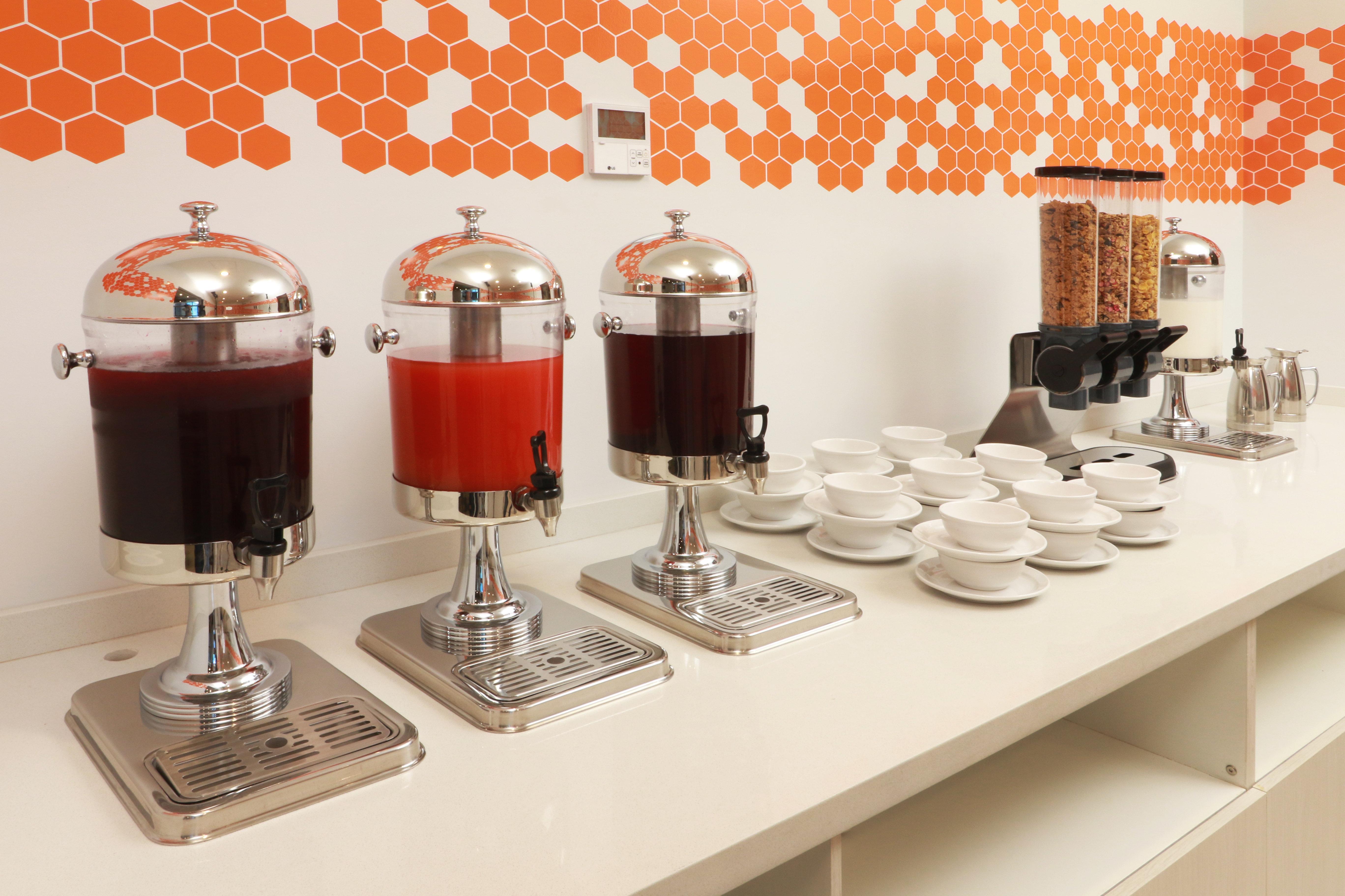 Holiday Inn Express & Suites - Ensenada Centro By Ihg Exterior photo